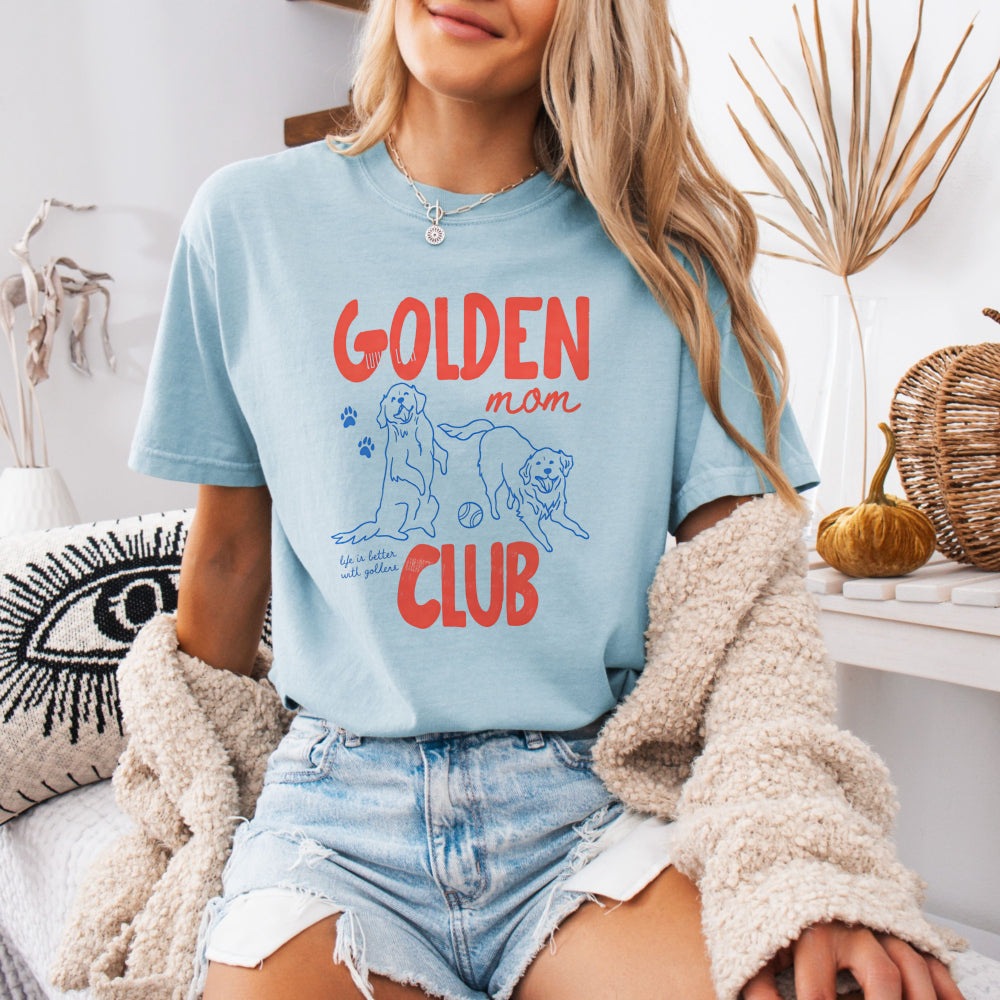 Golden Mom Club T-Shirt