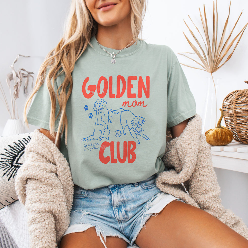 Golden Mom Club T-Shirt